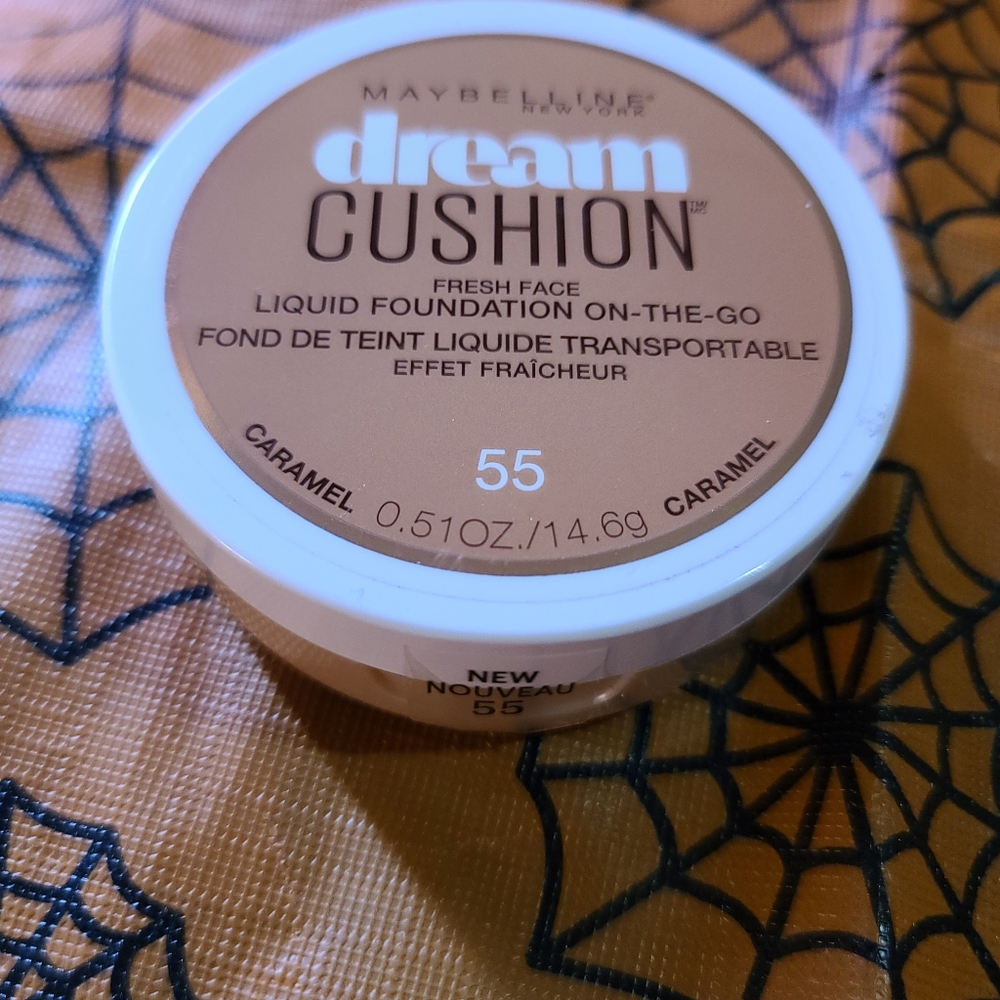 Maybelline Dream Cushion foundation Caramel 55